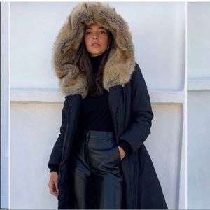 Babaton St. Moritz Parka (Aritzia) - Black